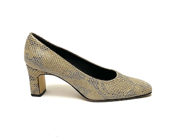 Vintage 1990s Embellished Pumps // Dusty Blue Suede  display picture 1