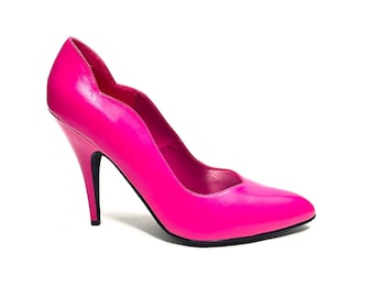 Vintage 1990s Deadstock Stiletto Heels // Magenta Vegan Leather Slip On Pumps by Sexy Shoes Size 12.5