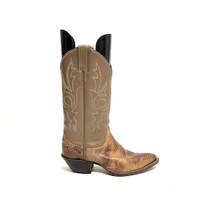 Vintage 1970s Womens Reptile Skin Cowboy Boots // Khaki Leather Mid Calf Western Justin Boots Size 6.5