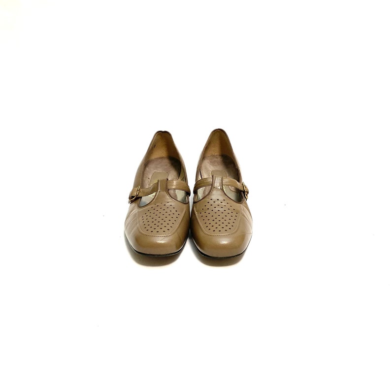 vintage 1970s T Strap Mary Janes // Khaki Leather Loafer Heels by Auditions Taille 9 image 2