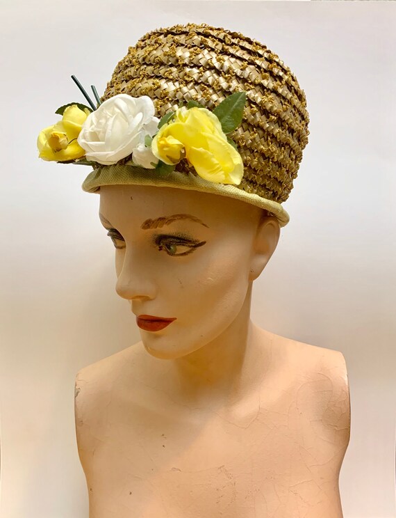 Vintage 1960s Floral Beehive Hat // Woven Rattan … - image 2