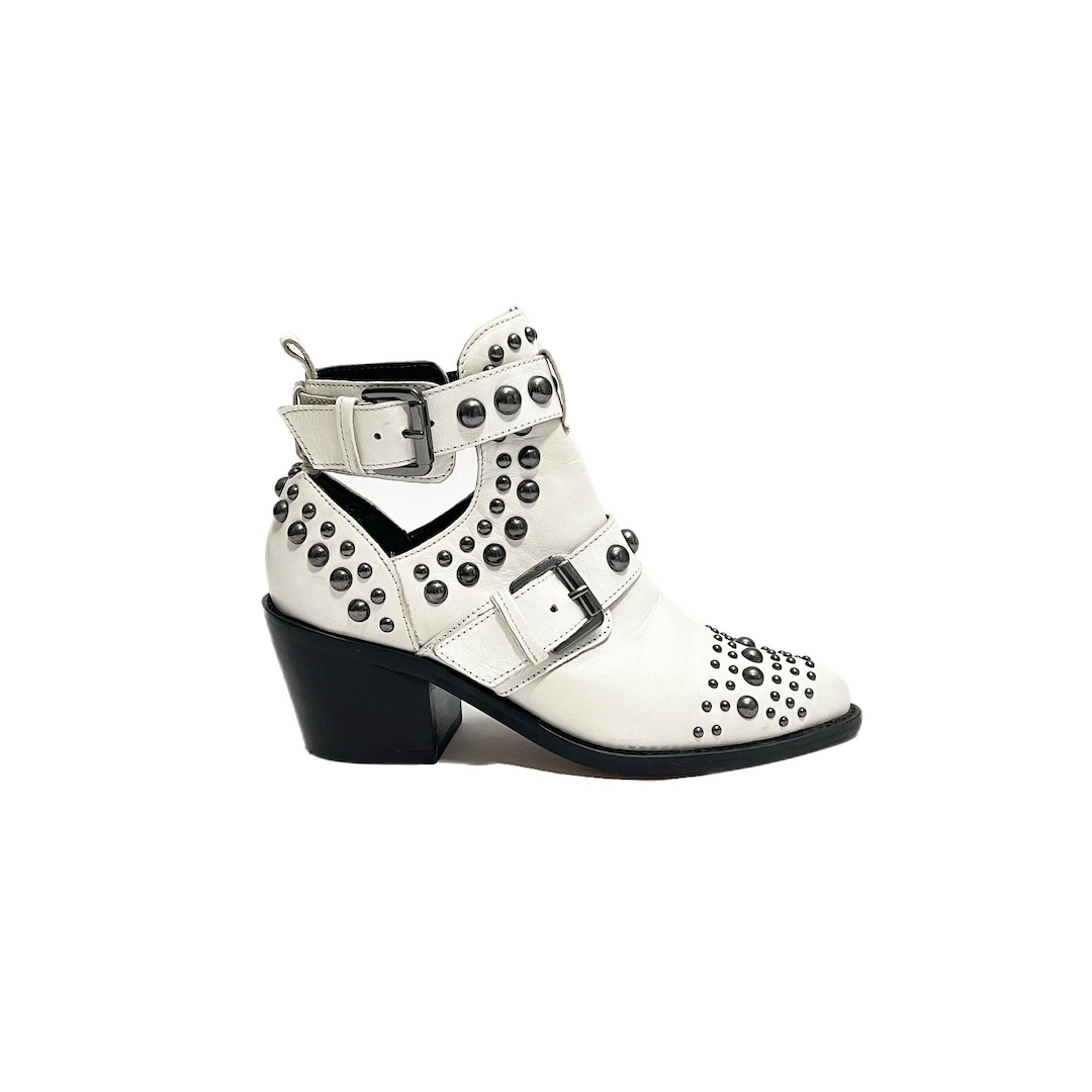Vintage Y2K Sybil Biker Ankle Boots // White Leather Dome Studded