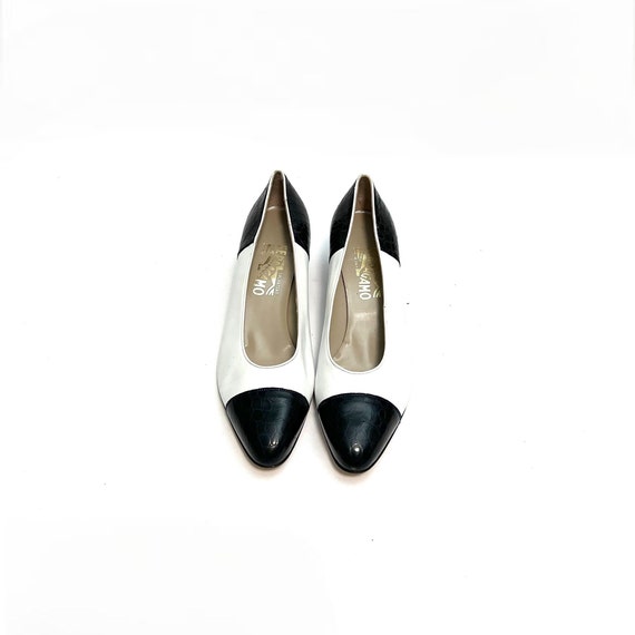 Vintage 1980s Black and White Ferragamo Heels // … - image 3