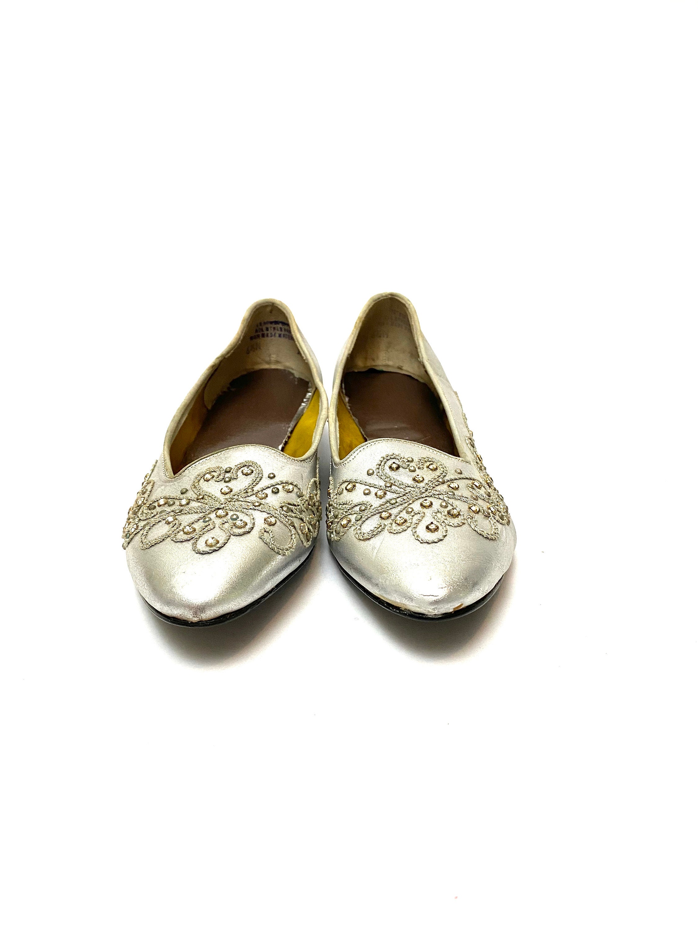 Vintage 1960s Metallic Silver Flats // Leather and Rhinestone - Etsy