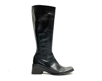 Vinage 1990s Chunky Knee High Boots // Black Leather Zip Up It Girl Fashion Boots by Kenneth Cole Size 9