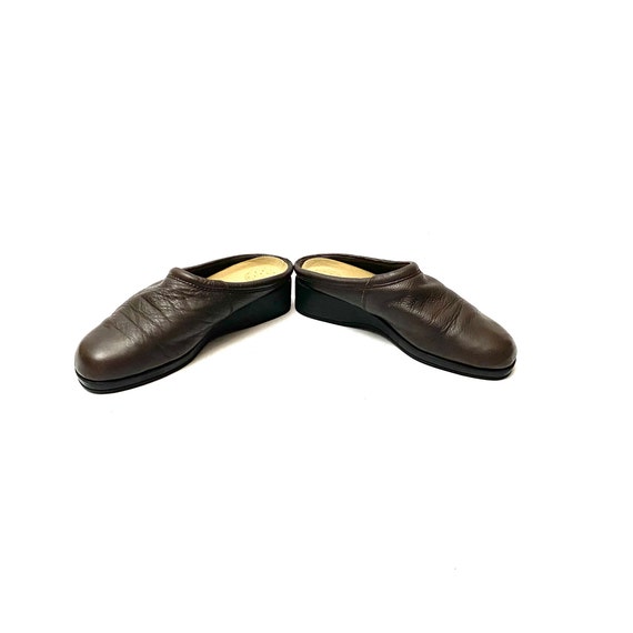 Vintage 1970s Walking Clogs // Brown Leather Slip… - image 5