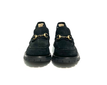 GUCCI | Mens black suede shearling lined Harald Horsebit platform loafers Gucci Horsebit Loafers Men US 9.5 Black Suede Snaffle Slip  main image 4