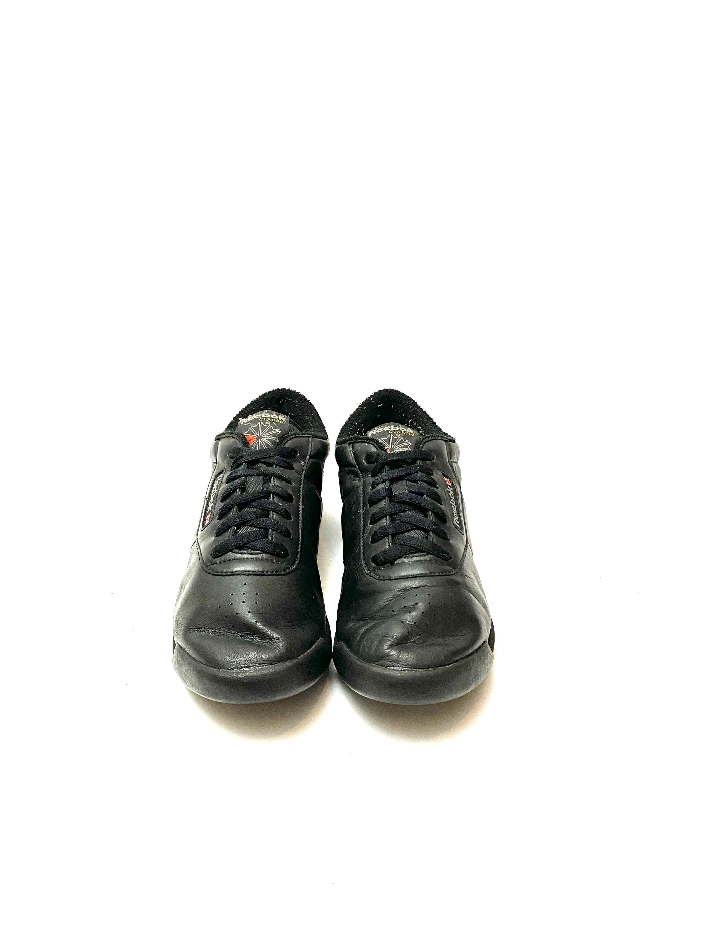 Vintage 1980s Classic Reebok Sneakers // Black Leather Low