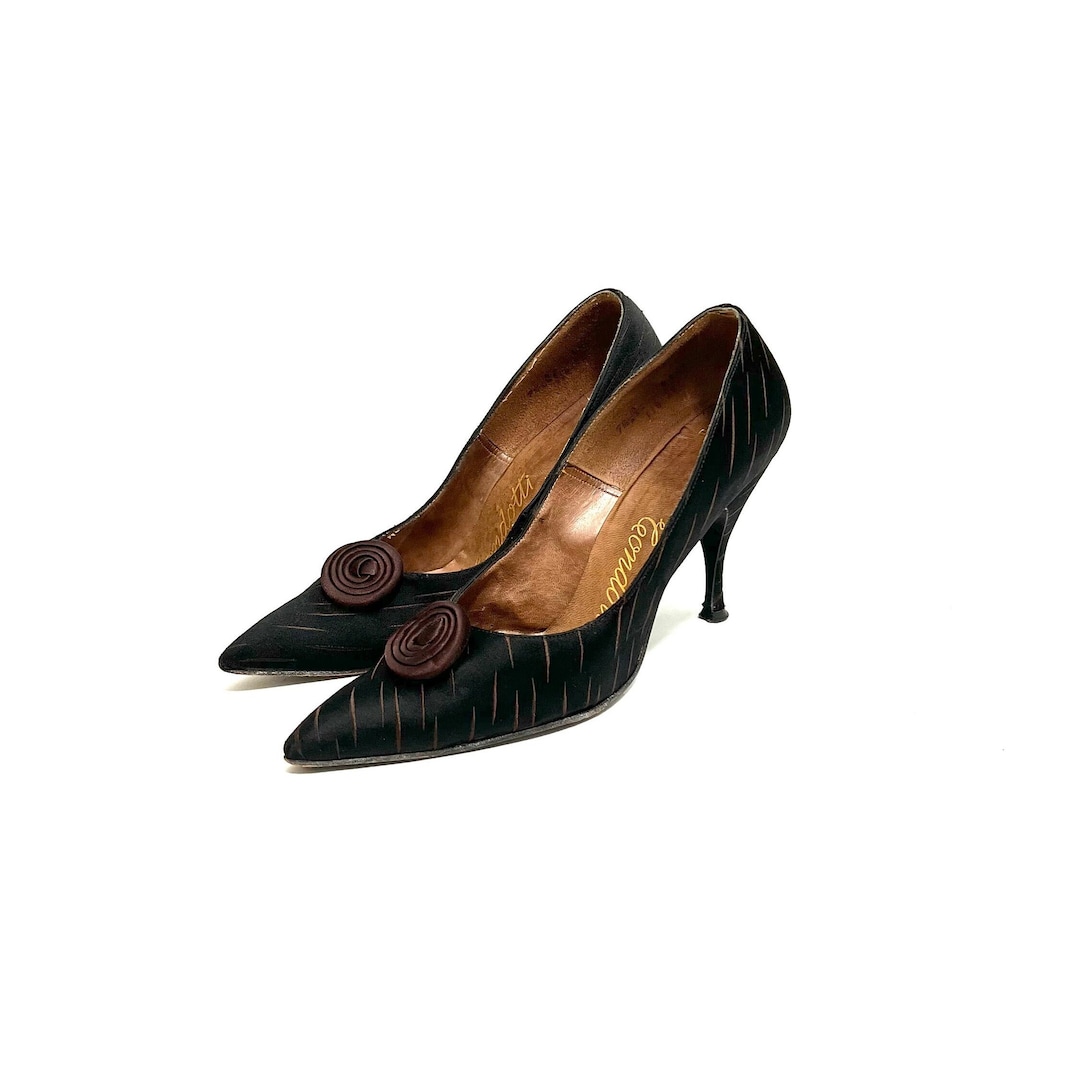 Black Pointed Toe Adjustable Strap Vintage Shoes