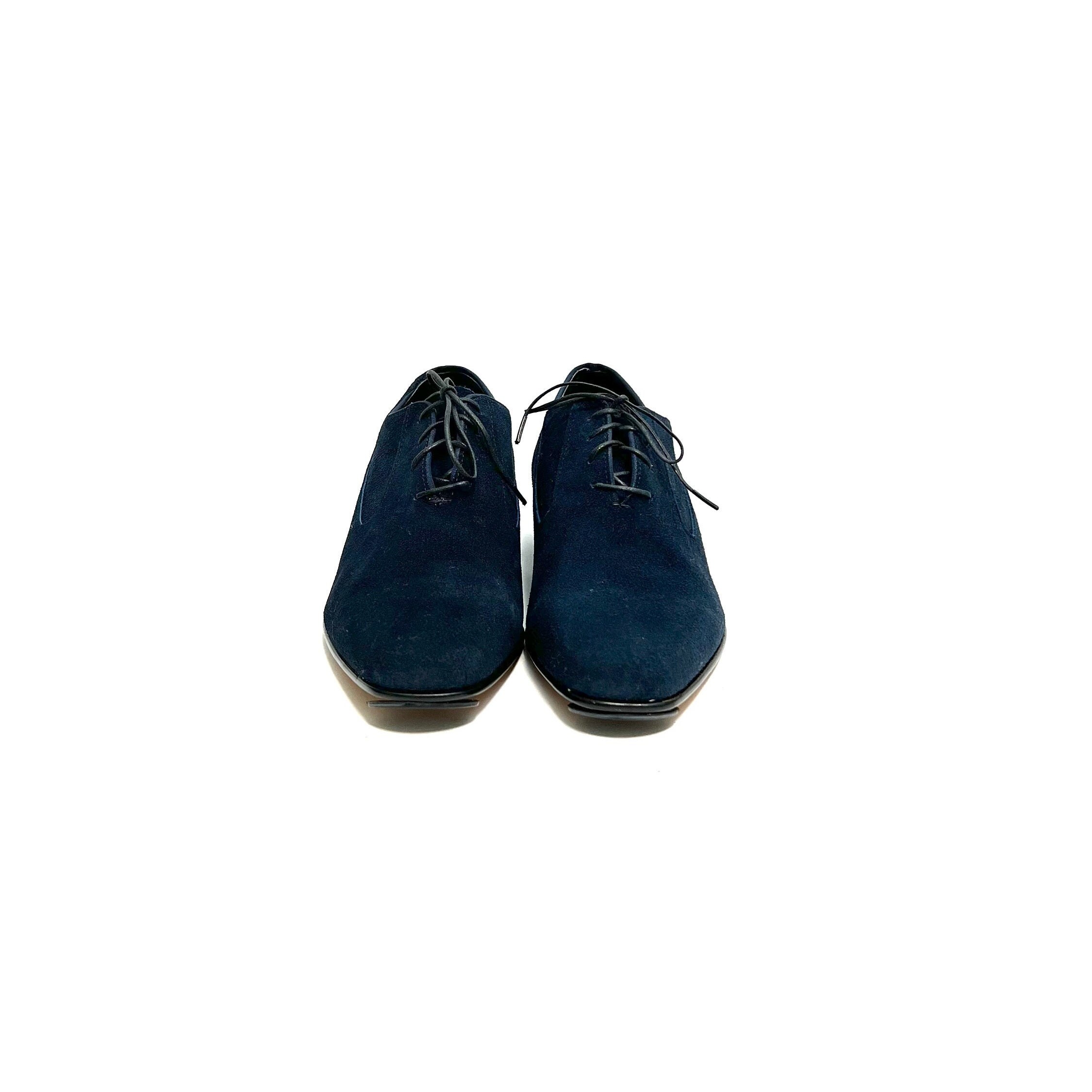 Vintage 1960s men’s navy blue suede lace up mod heeled oxfords Vintage 1960s Blue Suede Oxfords: Mod Dress Shoes (7 Slim  main image 4