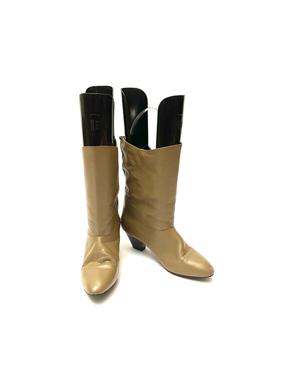 Vintage 1970s Khaki Booties // Leather Heeled Ank… - image 4