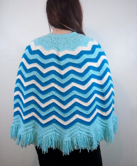 Blue Chevron Poncho // 1960s Crochet Fringe Cape … - image 5