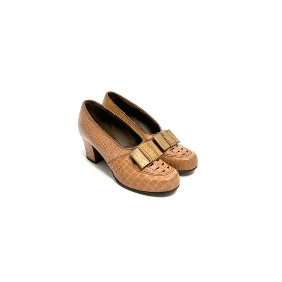 Vintage 1940s Loafer Pumps // Brown Embossed Leat… - image 6
