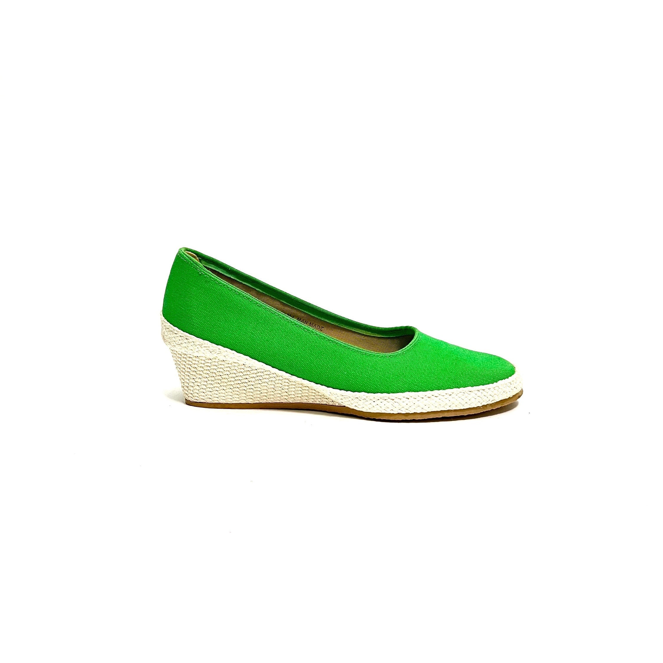 Vintage 1970s Deadstock Espadrilles // Kelly Green Canvas  display picture 1