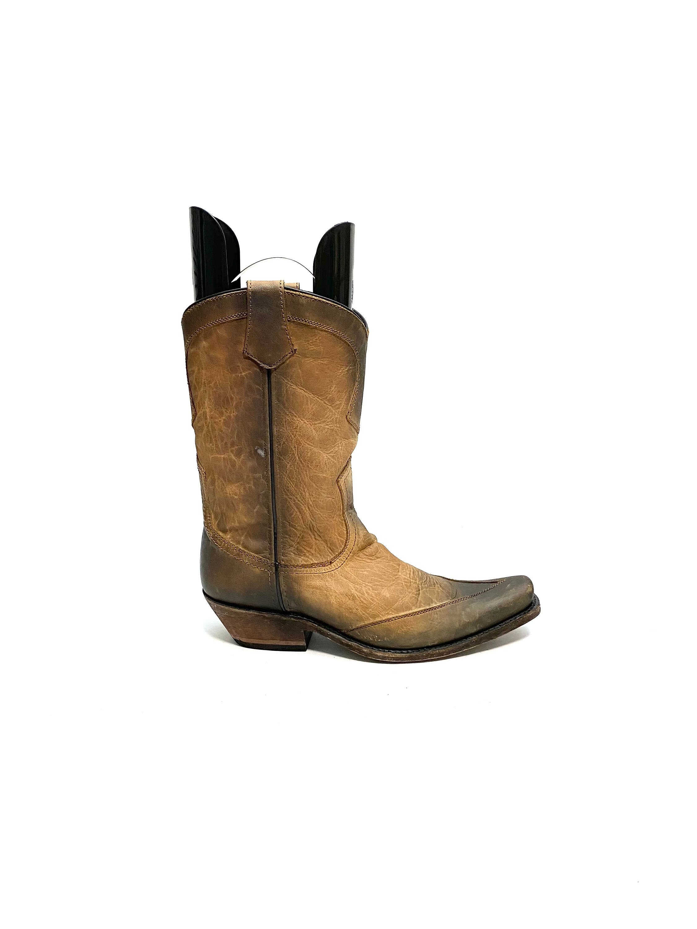 used square toe cowboy boots