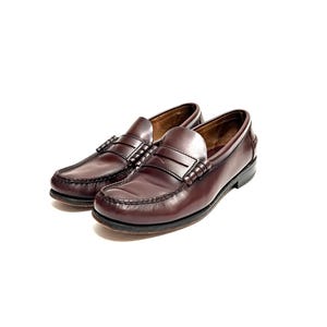 Vintage 1990s Mens Penny Loafers // Oxblood Leather Slip On Dress Shoes by Florsheim Size 7
