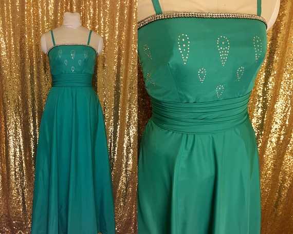 kelly green evening gown