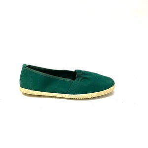 Vintage 1960s Deadstock Sneakers // Green Canvas Slip On No Tie Shoes Size 6
