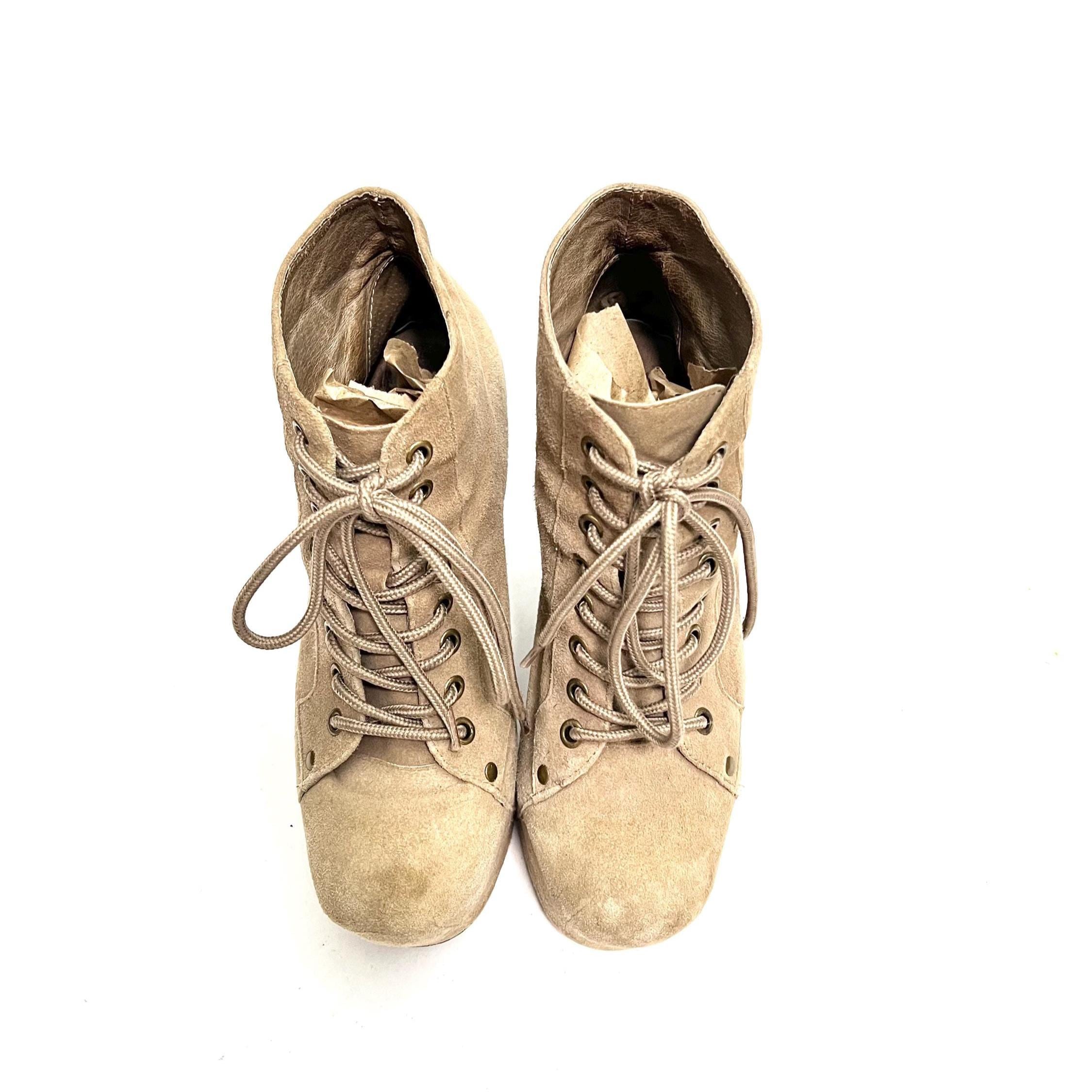 Vintage Y2K Jeffrey Campbell Lita Booties // Tan Suede Lace up 