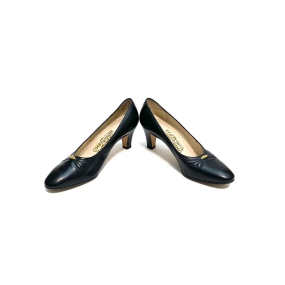 Vintage 1980s Ferragamo Heels // Black Leather Lo… - image 5