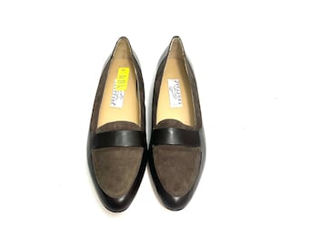 Vintage 1990-tals Deadstock Damloafers // Brunt Läder och Mocka Slip-On Casual Flats från Trotters Storlek 10