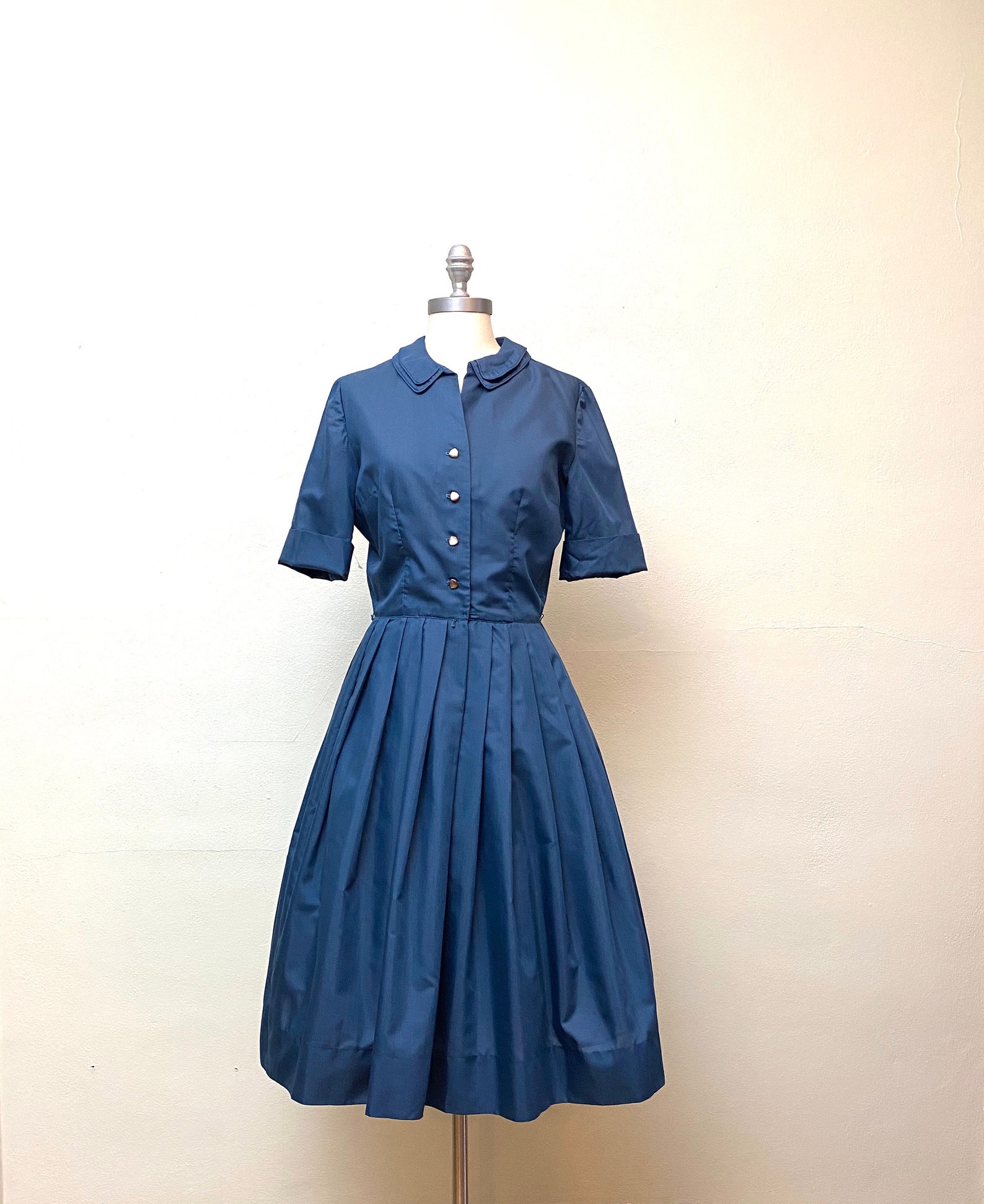 Vinage 1950s Cotton Fit and Flare Shirtdress // Navy Blue - Etsy