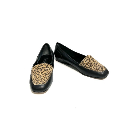Vintage 1990s Leopard Print Loafers // Black Leat… - image 4