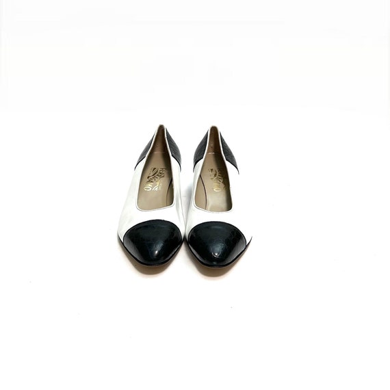 Vintage 1980s Black and White Ferragamo Heels // … - image 2