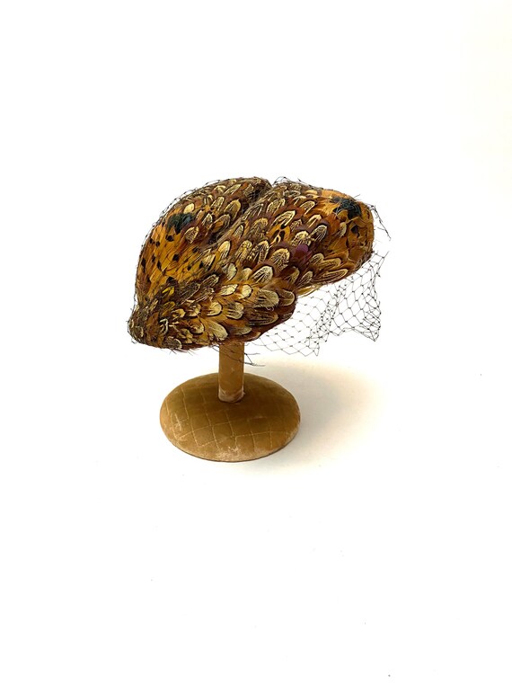 Vintage 1950s Feather Hat // Brown Sculpted Bonnet