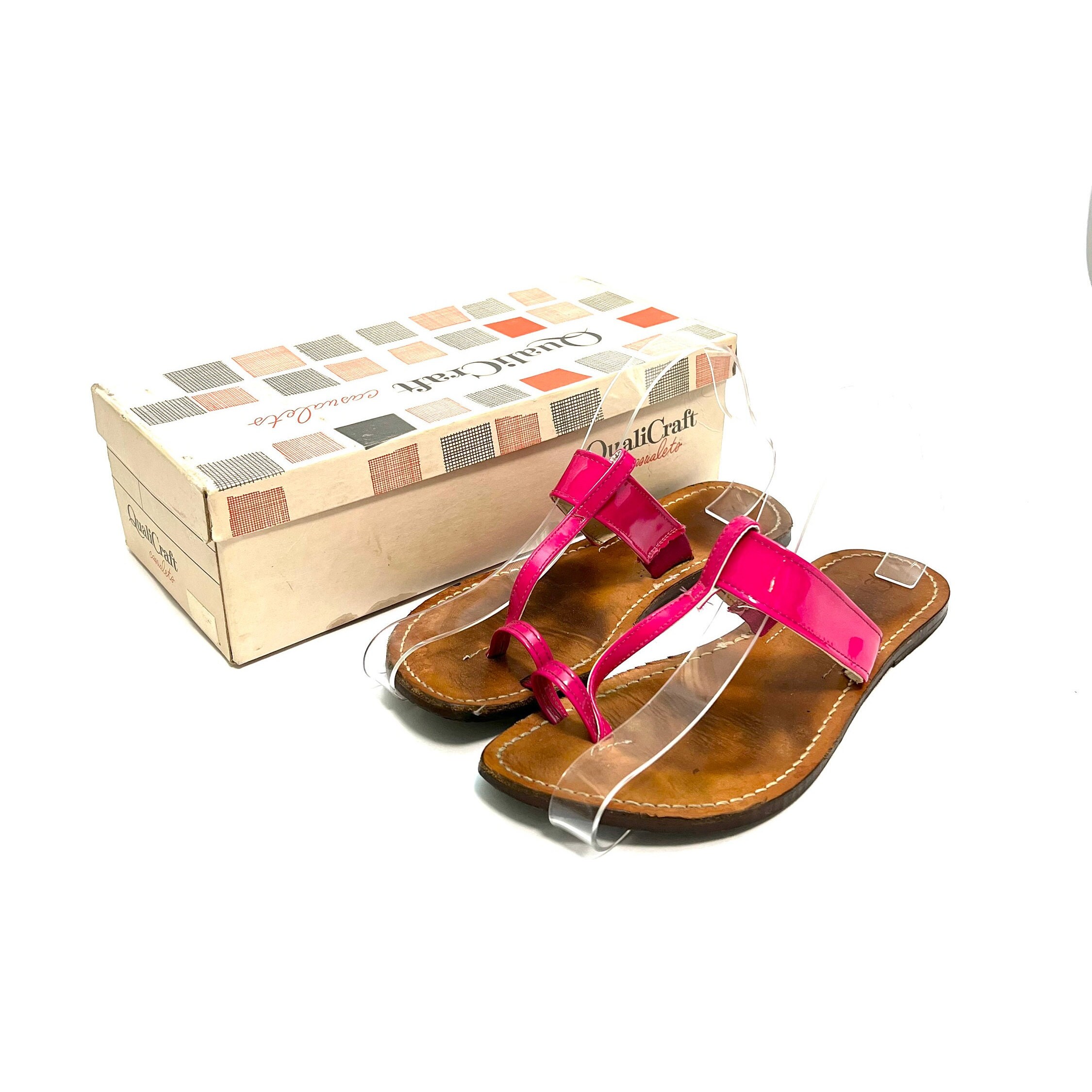 Vintage 1960s Neon Capri Sandals // Hot Pink Patent Leather Slip on Thong  Sandals by Qualicraft Size 8 - Etsy UK
