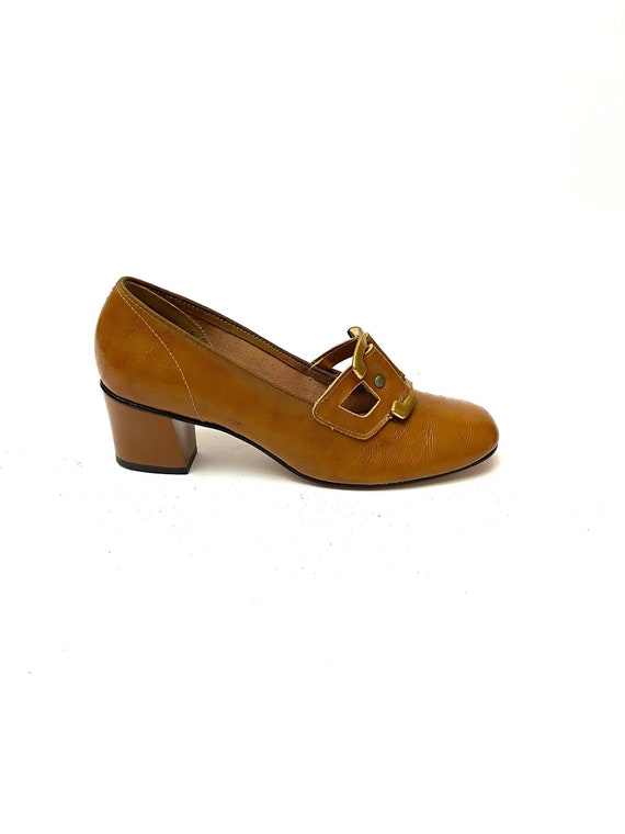 Vintage 1960s Deadstock Pilgrim Heels // Tan Vegan