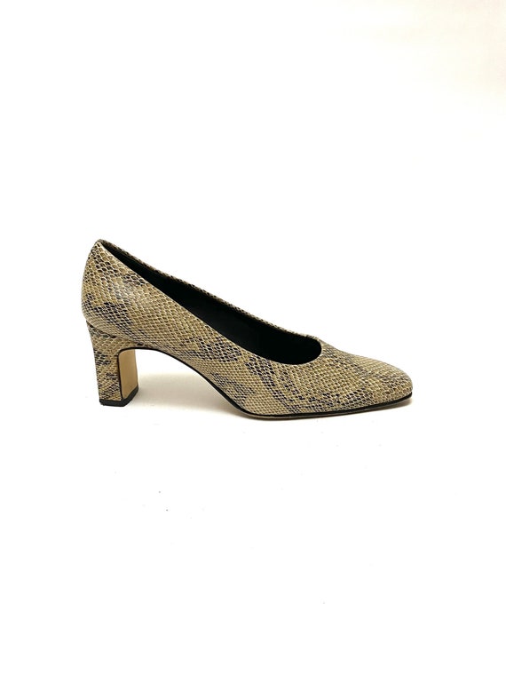 Vintage 1990s Vegan Snakeskin Pumps // Textured Em