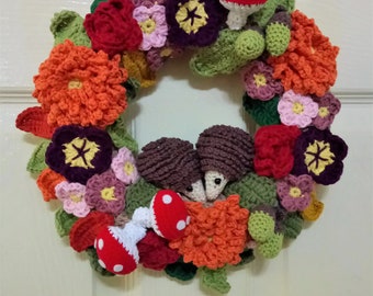 Crochet wreath autumn flowers, hedgehogs and toadstools PDF crochet pattern. instant download