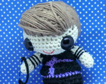 Hawkeye (Clint Barton) amigurumi style PDF crochet pattern inspired by the Avengers