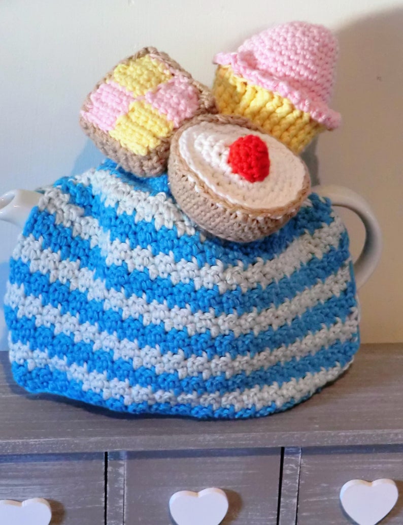 Picnic Afternoon tea tea cosy PDF amigurumi style crochet pattern . Instant download image 1