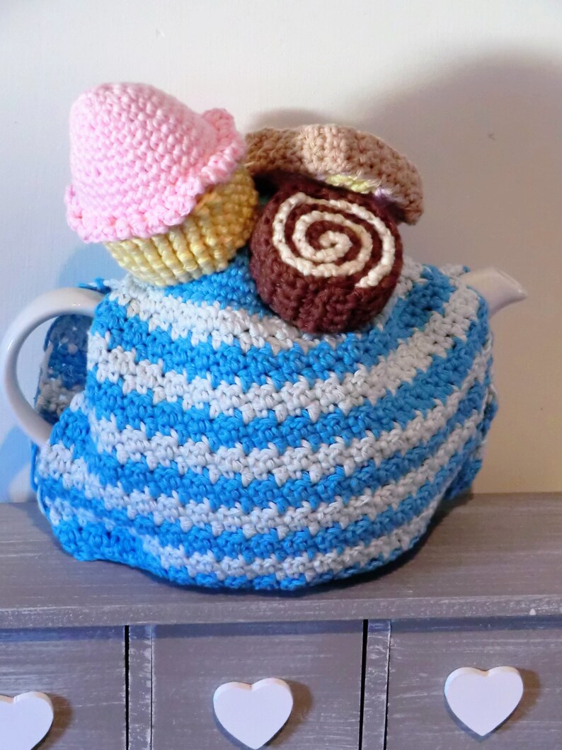 Picnic Afternoon tea tea cosy PDF amigurumi style crochet pattern . Instant download image 2