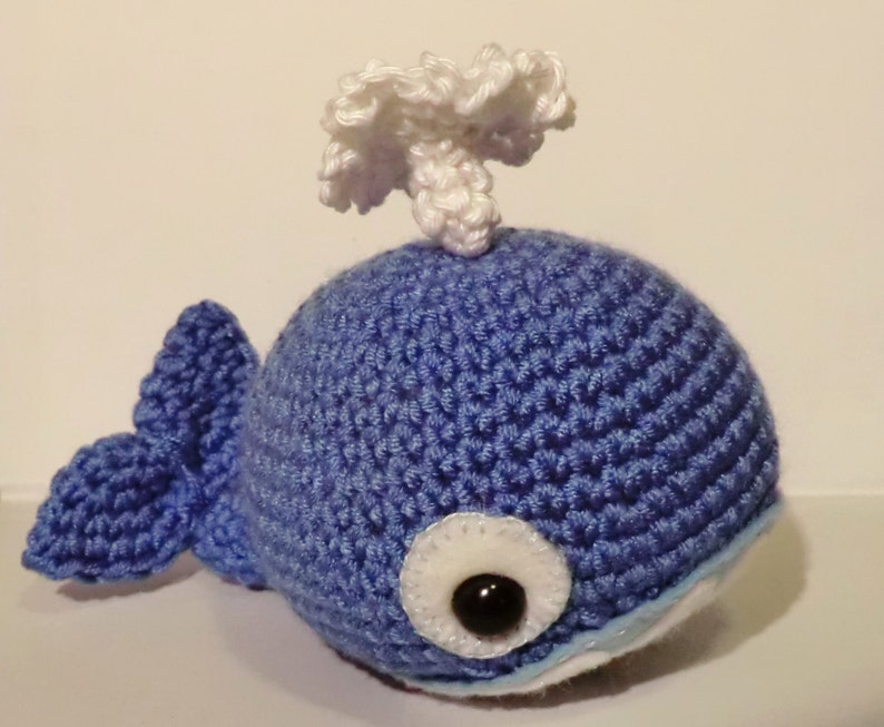 Amigurumi pattern Walter the whale Flippers and fins crochet pattern set 1 image 1