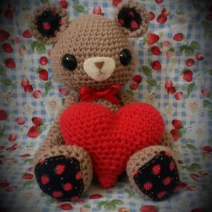 Teddy with heart amigurumi PDF crochet pattern image 3