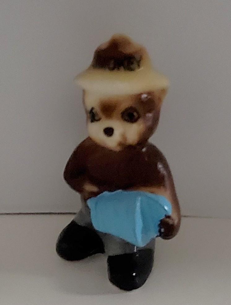 Vintage Smokey the Bear Mini Figurines Set - Etsy 日本