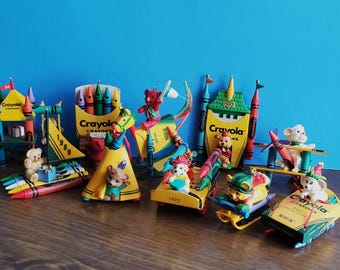 ornements vintage Hallmark Keepsake Crayola