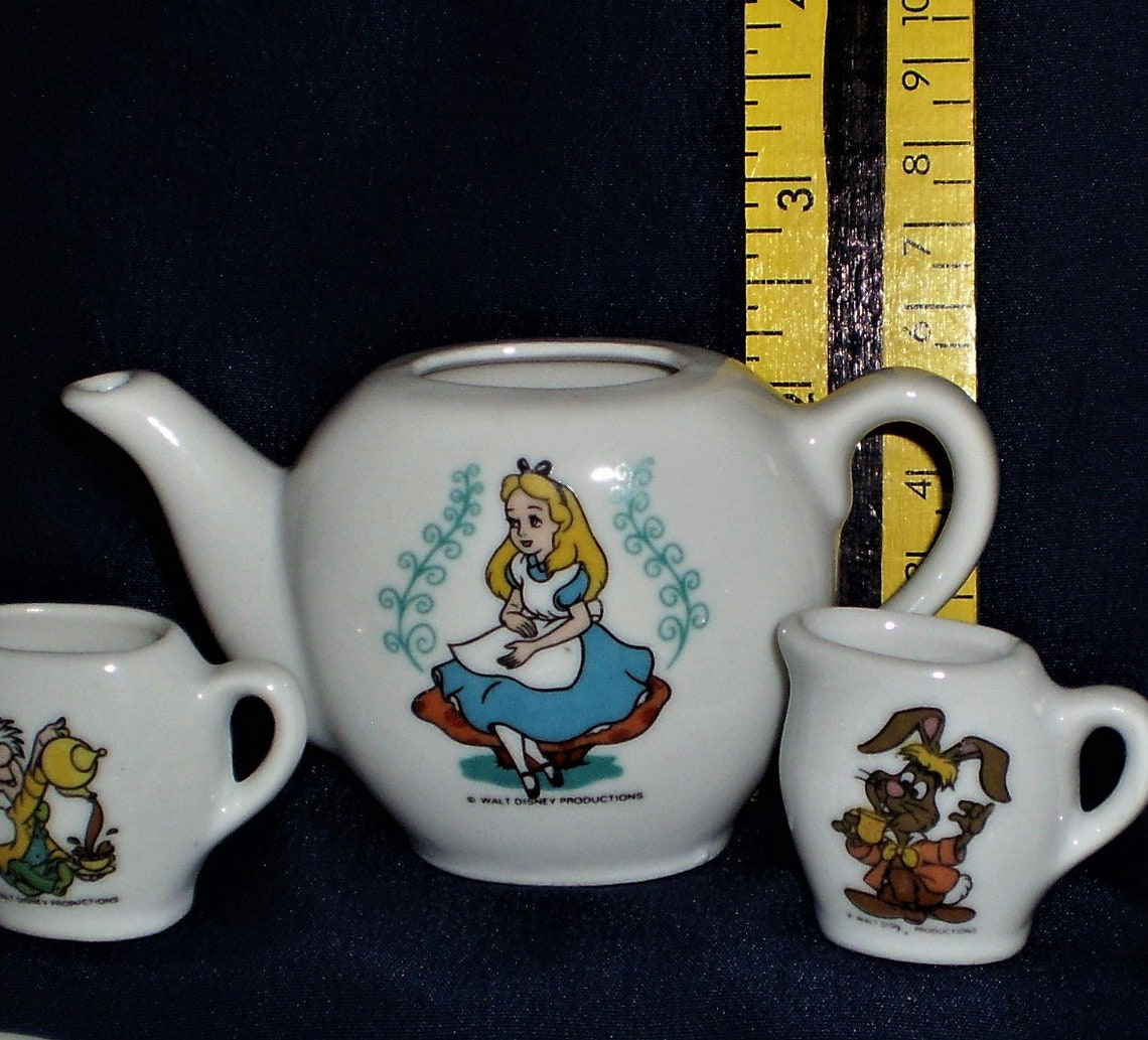 Vintage Alice in Wonderland Tea set | Etsy