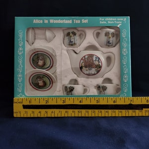 Vintage Alice in Wonderland mini Tea set