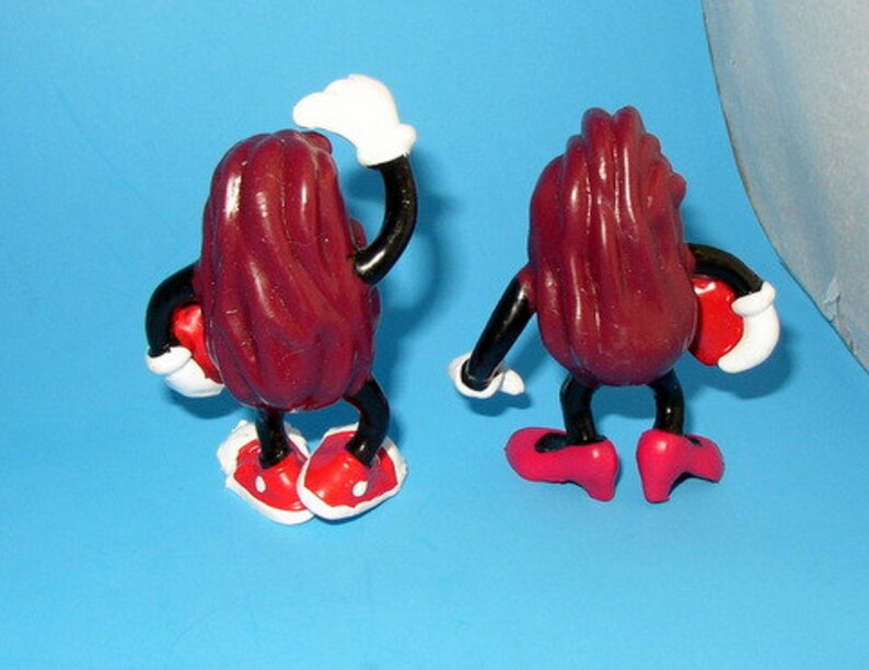 California Raisins Valentine Set Stage And Props Not Included Etsy 