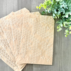 Embossed Honeycomb Wedding Favor Bags – Kraft Paper Utensil Holders