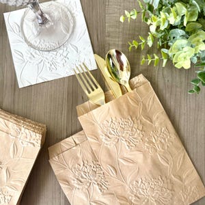 Embossed Floral Wedding Favor Bags - Rustic Kraft (5x7)