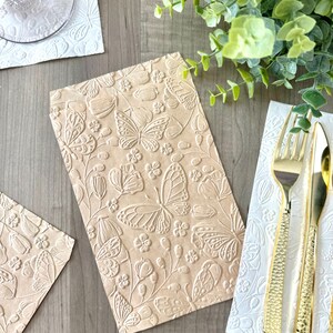 Embossed Butterfly Kraft Favor Bags – Rustic Wedding Treat, 5x7