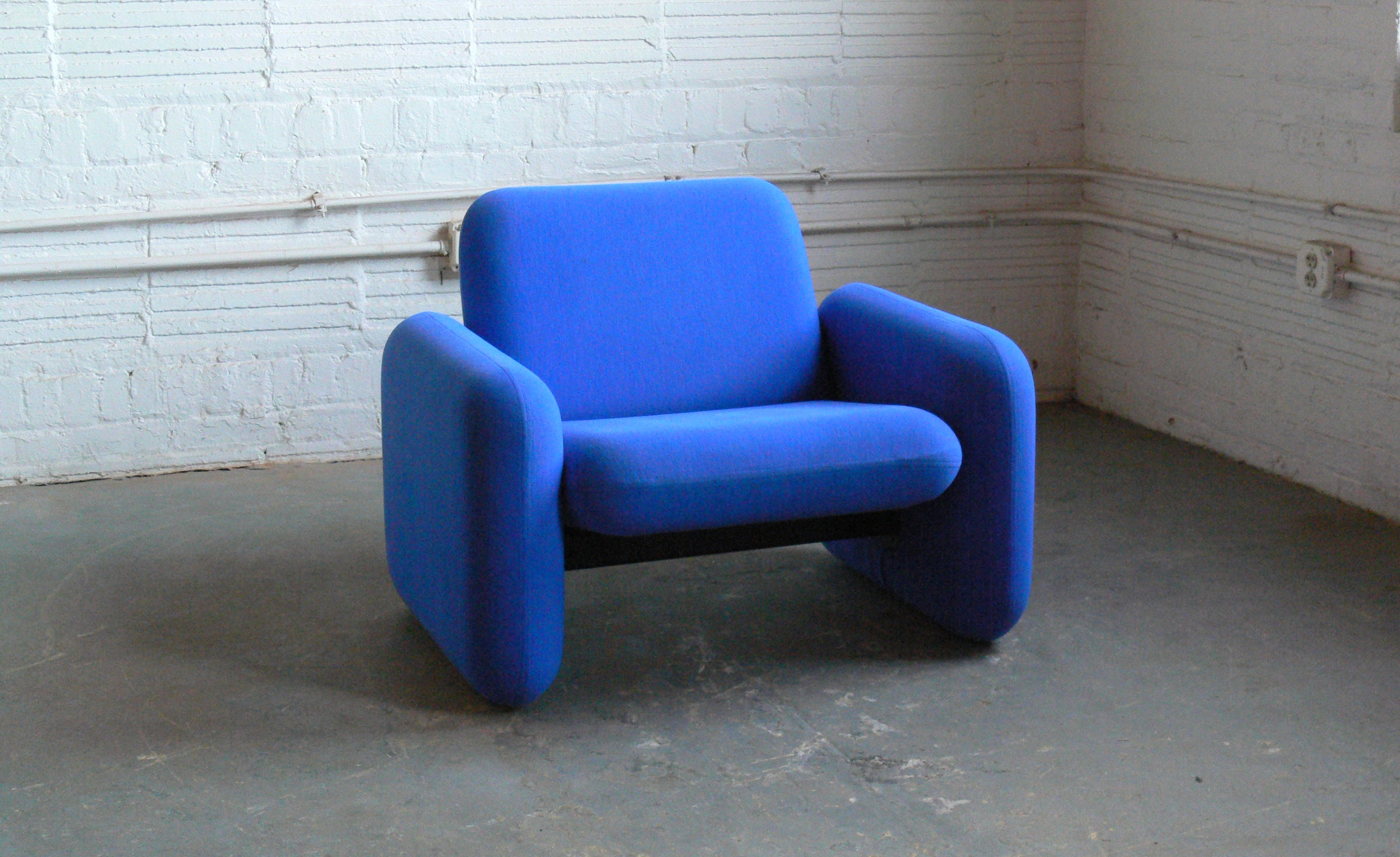 Ray wilkes chiclet chair outlet