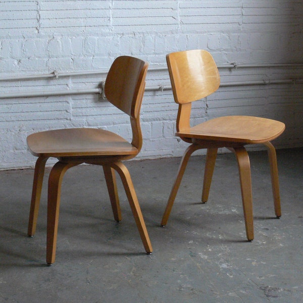 Vintage Mid Century Modern Thonet Plywood Chair (Set of 2)