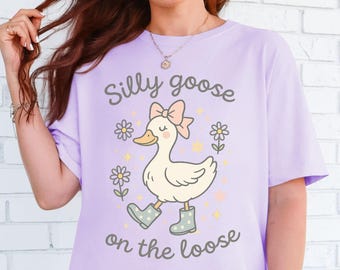 Dumme Gans auf dem losen PNG, niedliche Frühlingsgans-Sublimation, Boho-Blumenkoketten-Ente, lustiges Girly Tierhemd, adrettes modisches Design