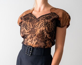 vintage 50's lace blouse. black and brown floral lacy top. large 1950's illusion blouse. cap sleeves. m.